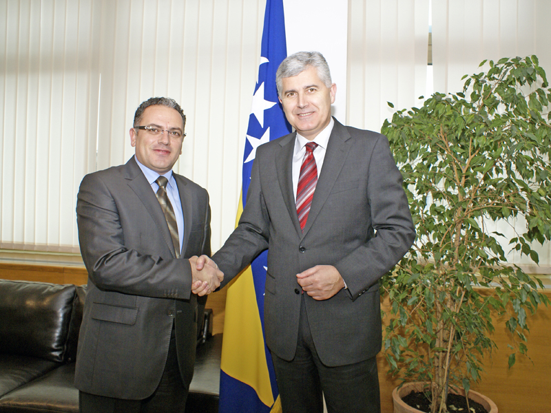 The Speaker of the House of Peoples of the Parliamentary Assembly of Bosnia and Herzegovina, Dragan Čović, met with the Ambassador of Albania